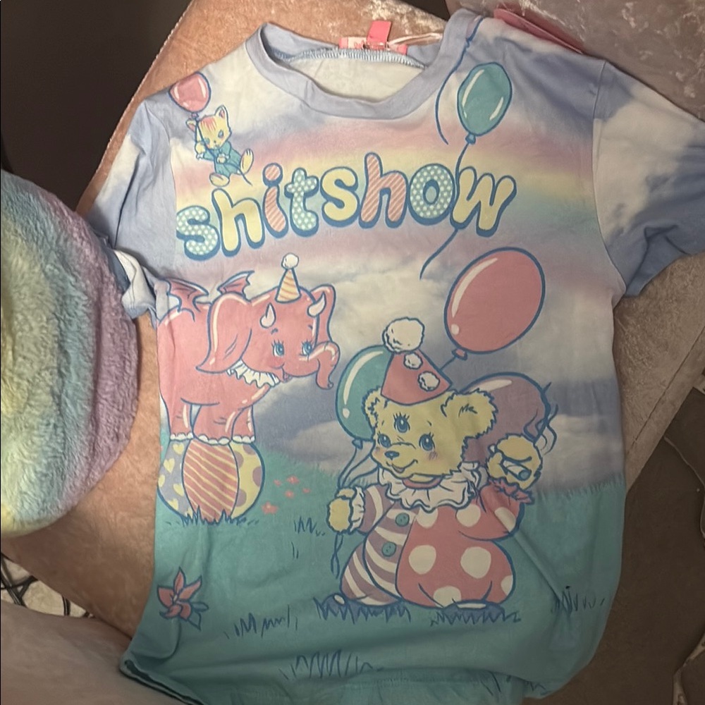 Dolls Kill Sugar Thrillz Colorful T-Shirt size XS! BNWT - Picture 3 of 5